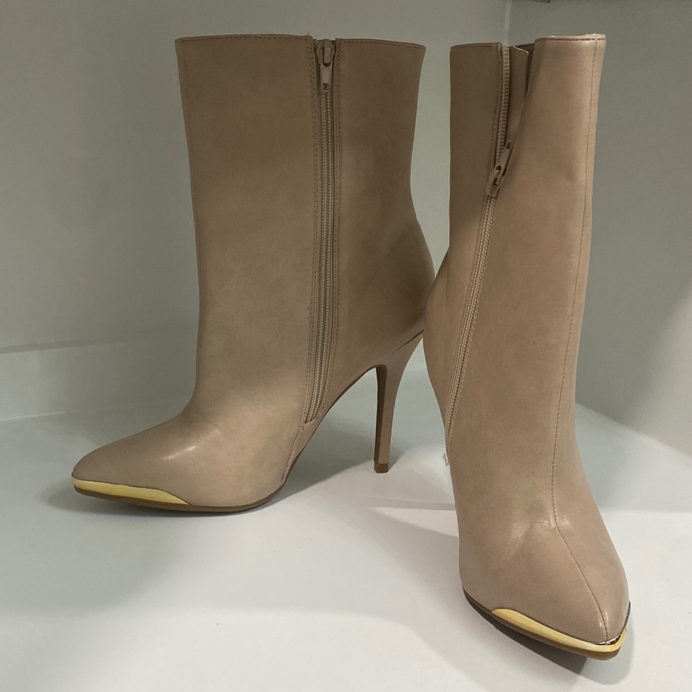 Shoe Dazzle Beige High Heel Boots with Gold Accent